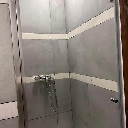Golebia 4 Apartment *